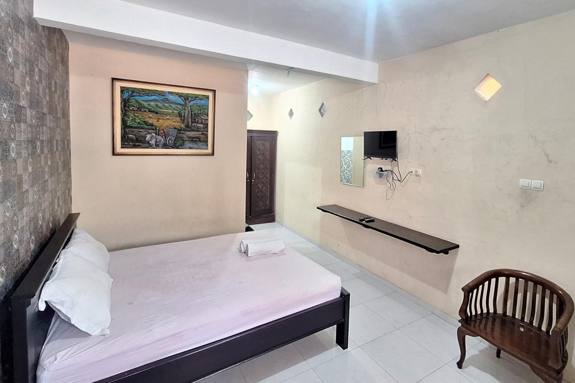 Villa Bukit Bunga Syariah Redpartner Pacet Mojokerto Luaran gambar